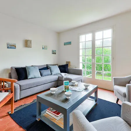 بيت للعطل Maison Pour 8 Avec Jardin, 300 M De La سانت غيلداز دو ريونز